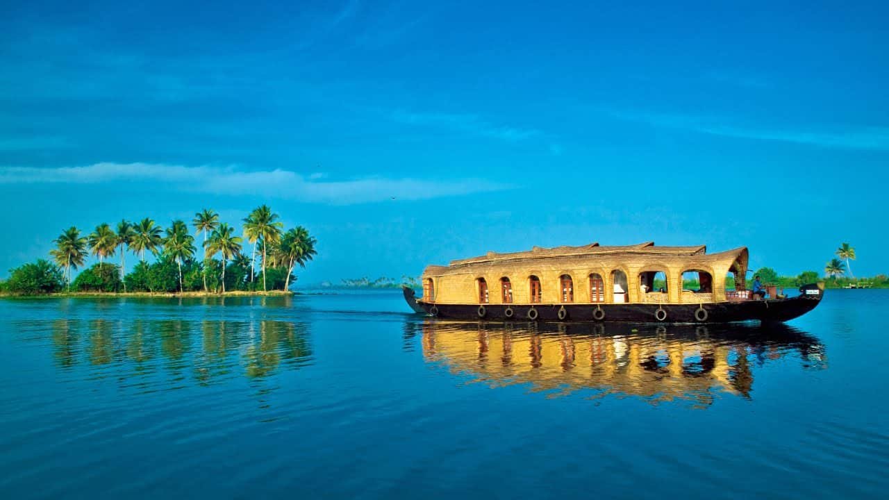 Best Places To Visit In Summer in Kerala 