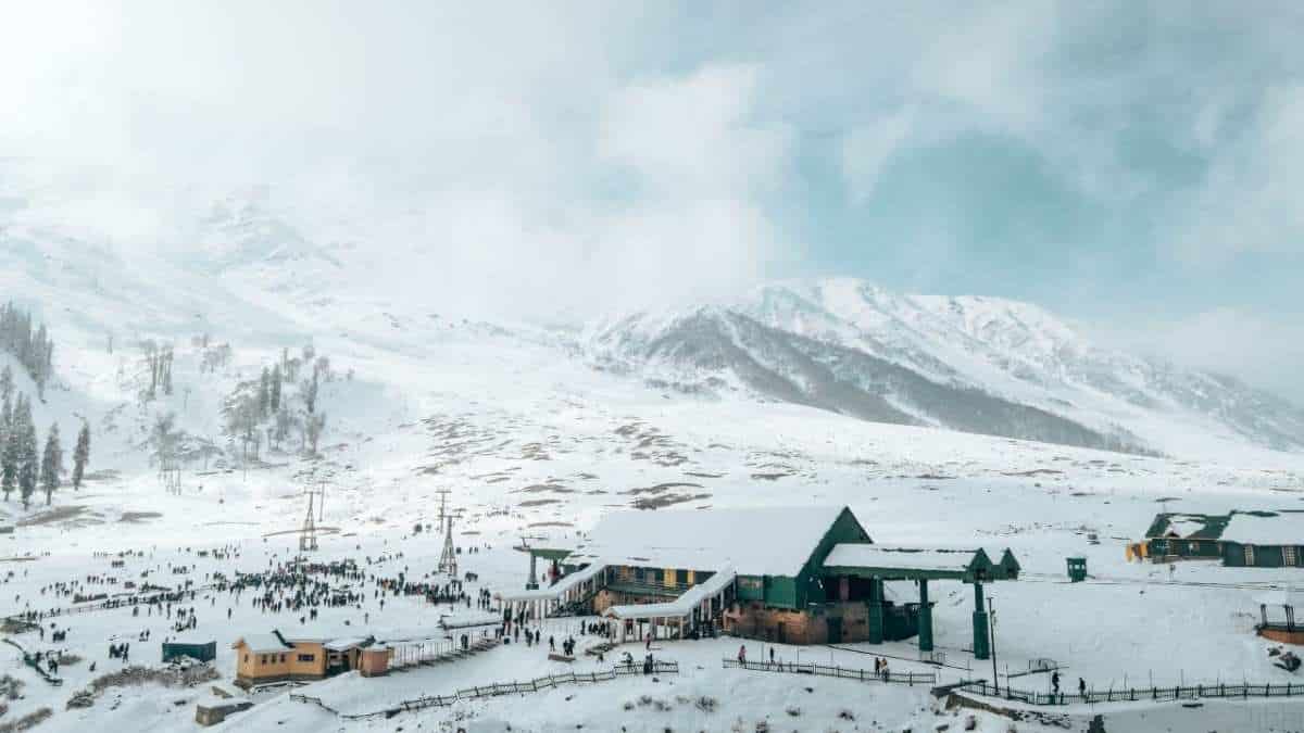 Top Activities for an Unforgettable Kashmir Family Trip