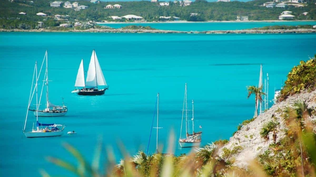 Distance from Florida to the Bahamas by Boat