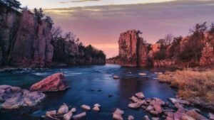 Explore Iowa Natural Beauty Parks, Lakes, and Rivers