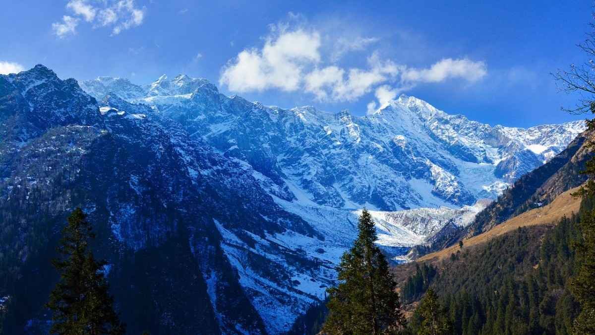 Delhi to Manali Distance Cost-Effective Travel Options & Tips
