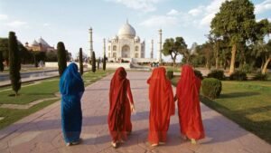 Exploring the Agra to Ayodhya Distance Travel Costs and Options