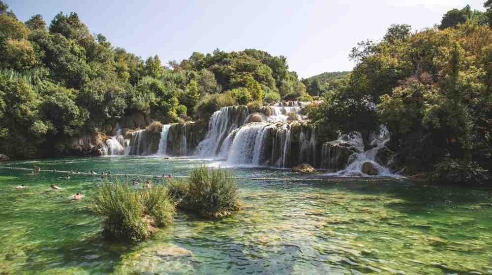 Explore the Beauty of Thirumoorthy Waterfalls in Tamil Nadu